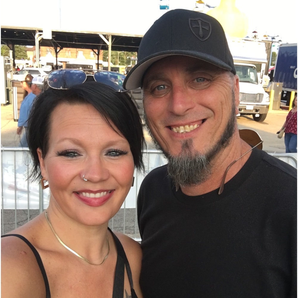 Meet your Posher, Abby